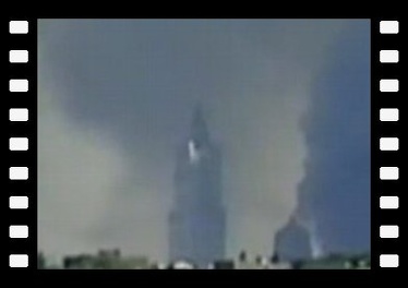 WTC Demolitions - UFO 4 At Collapse Aftermath Near Woolw